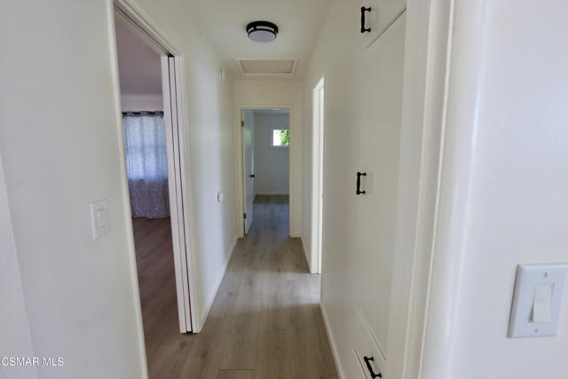 21935 Ybarra Road, Woodland Hills CA: https://media.crmls.org/mediaz/3d085fbc-a38e-4fa4-9e24-62939bfb2b7f.jpg
