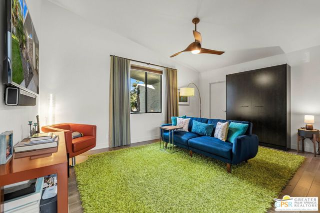 2420 Paseo Del Rey, Palm Springs CA: https://media.crmls.org/mediaz/3d08d3fd-7195-4199-b74e-b356b64681bb.jpg