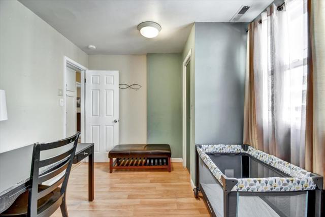 847 Arguello Boulevard, Pacifica CA: https://media.crmls.org/mediaz/3d09fbb1-99a2-487e-957e-ec8b8c5fc691.jpg