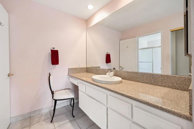 48835 Mescal Lane, Palm Desert CA: https://media.crmls.org/mediaz/3d0b502e-617f-4f79-be15-38cc737136e0.jpg