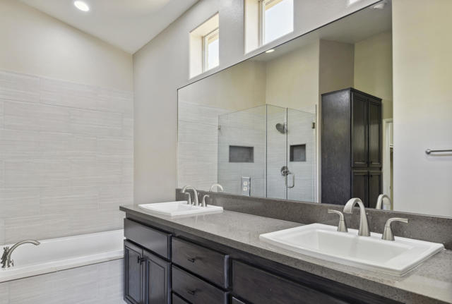 45554 Shaugnessy Drive, Indio CA: https://media.crmls.org/mediaz/3d0bbf9a-2117-49c3-8f85-b553c86ee98d.jpg