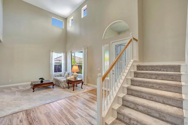 23860 Hollingsworth Dr, Murrieta CA: https://media.crmls.org/mediaz/3d0beb4d-62ca-45f7-8406-76cf166002d7.jpg