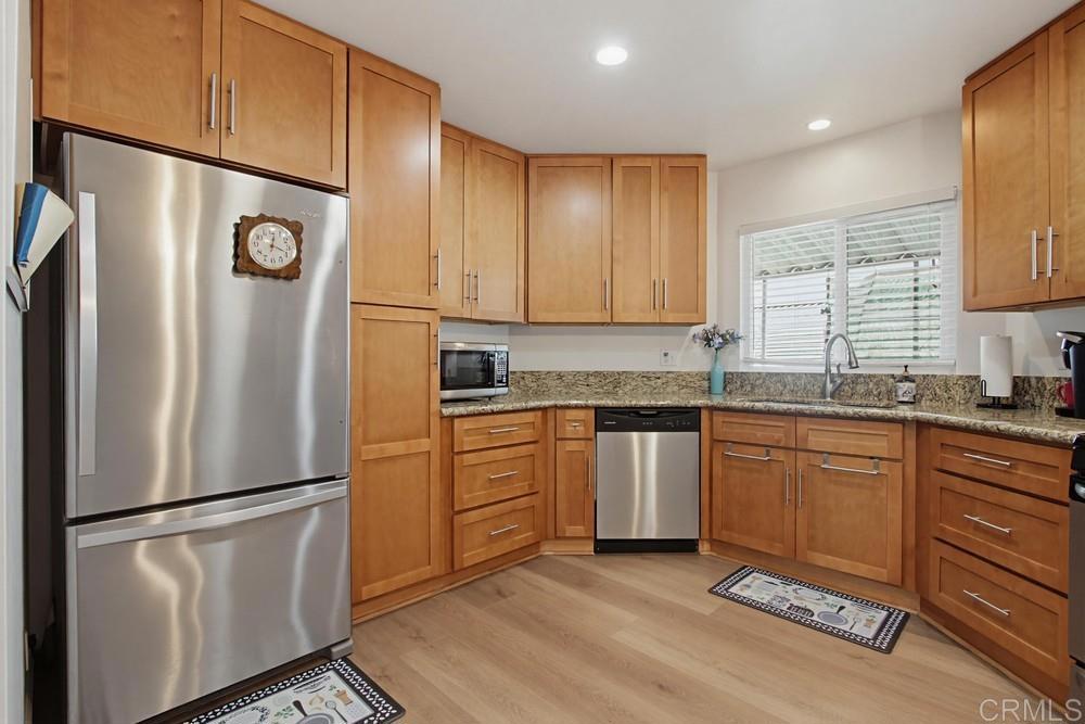 650 S Rancho Santa Fe Rd - photo 9