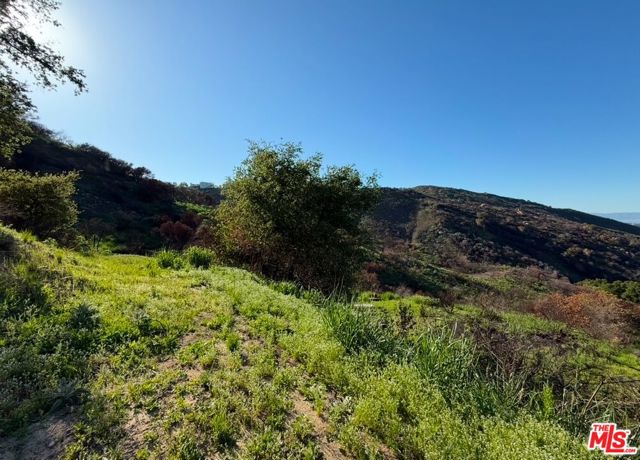 0 Fir Ridge Drive, Topanga CA: https://media.crmls.org/mediaz/3d0d608d-e474-4bf3-a4d7-80004ea5b2d3.jpg