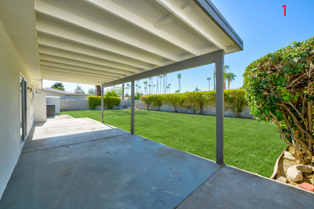 70091 Chappel Road, Rancho Mirage CA: https://media.crmls.org/mediaz/3d0e7121-6ebc-4598-8e97-05b439709849.jpg