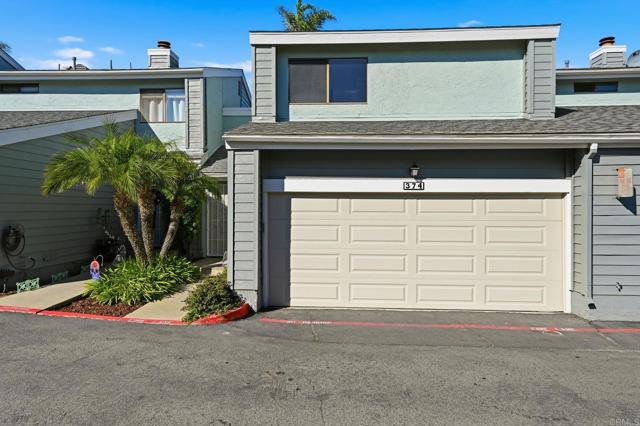 Detail Gallery Image 2 of 36 For 374 Forest Pl, Vista,  CA 92083 - 2 Beds | 1/1 Baths