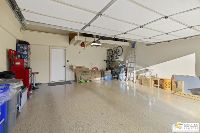 35657 Calle Montigo, Cathedral City CA: https://media.crmls.org/mediaz/3d10609a-88b5-4d8f-b4d3-085227b7e193.jpg
