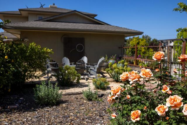 2 MESA DEL SOL,  CA: https://media.crmls.org/mediaz/3d10d58f-a310-4226-898f-8a57ab3c4a95.jpg