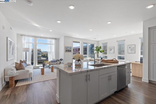 5925 Charlotte Dr, San Jose CA: https://media.crmls.org/mediaz/3d12b9c1-ceca-475b-a858-8e9a76d4e28e.jpg