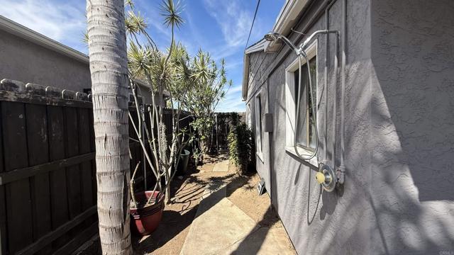 Detail Gallery Image 32 of 38 For 1905 El Dora St, Lemon Grove,  CA 91945 - 3 Beds | 2 Baths