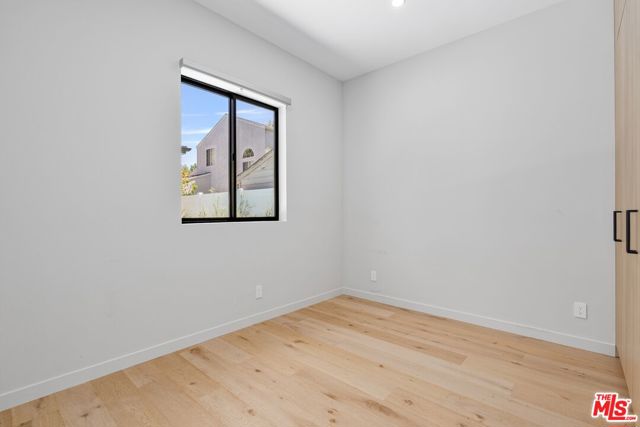 4647 Morse Avenue, Sherman Oaks CA: https://media.crmls.org/mediaz/3d147908-9da1-4f91-a19a-b564018f7b07.jpg