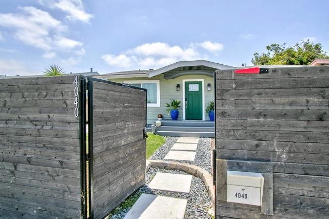 4040 42 35Th Street, San Diego CA: https://media.crmls.org/mediaz/3d14a9bb-0f96-47ad-88d5-47e03dc1102f.jpg