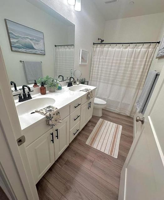 688 Sacramento Way, Hollister CA: https://media.crmls.org/mediaz/3d14e30a-1134-4457-8f23-feb026ab1ae0.jpg