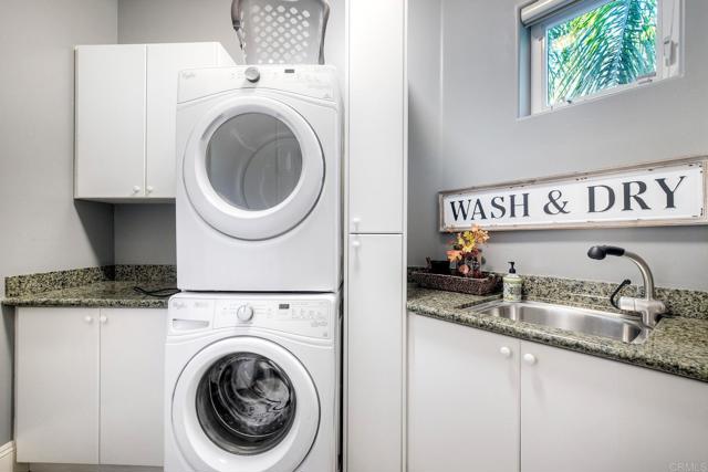 Detail Gallery Image 27 of 68 For 28521 Gladstone Ct, Escondido,  CA 92026 - 3 Beds | 3/1 Baths