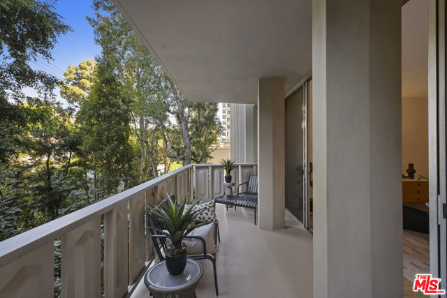 4455 Los Feliz Boulevard, 204 photo 15