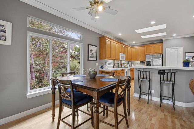 422 Montecito Avenue, El Granada CA: https://media.crmls.org/mediaz/3d193a37-dd4b-4514-be81-0c1ee4f2e18e.jpg