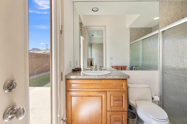 44476 Hazel Canyon Lane, Palm Desert CA: https://media.crmls.org/mediaz/3d196bb8-5a46-4bf1-9520-9b080d373e08.jpg