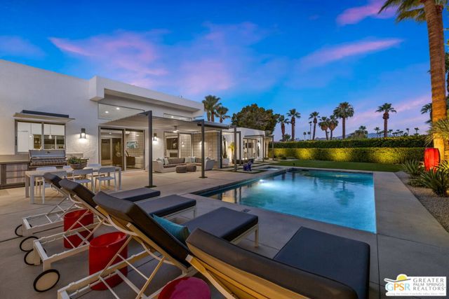 1449 N Via Miraleste, Palm Springs CA: https://media.crmls.org/mediaz/3d1a03c4-5652-4c1d-a868-9b6eb19b87bc.jpg