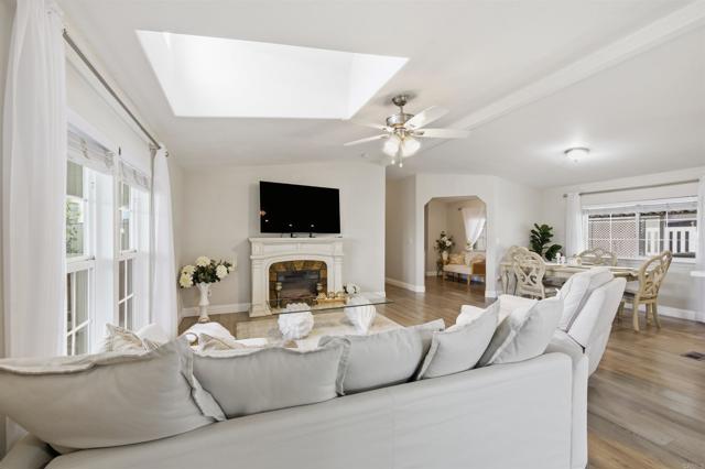 Detail Gallery Image 11 of 43 For 8545 Mission Gorge Rd. #SPC.#147,  Santee,  CA 92071 - 3 Beds | 2 Baths