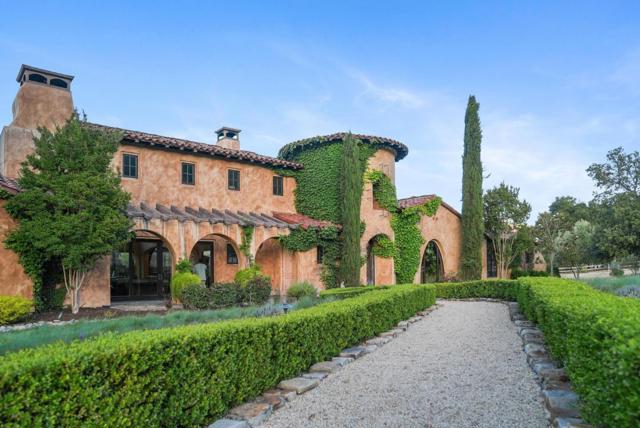 12220 Heritage Way, Gilroy CA: https://media.crmls.org/mediaz/3d1a9760-cc8b-444f-a428-1c268229f8f0.jpg
