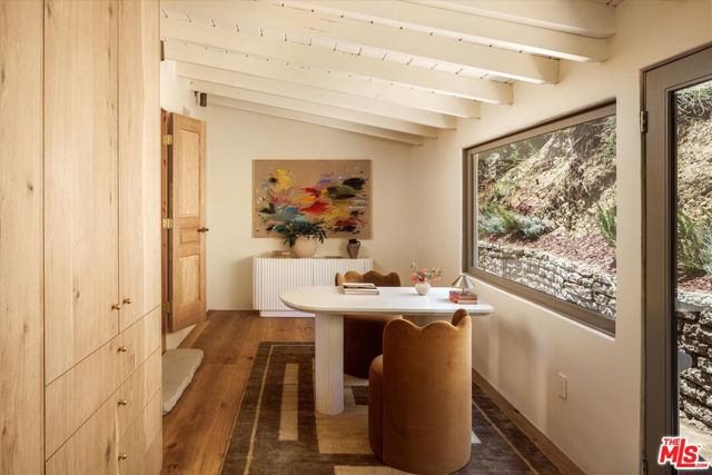 6911 Los Tilos Road, Los Angeles CA: https://media.crmls.org/mediaz/3d1b09dd-1c9b-45bc-b0ee-e56dbd943f5c.jpg