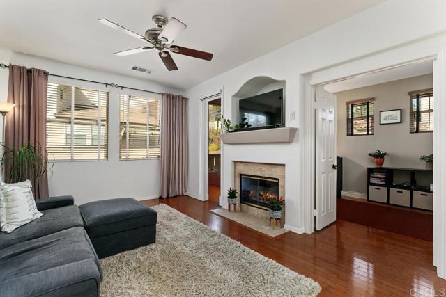 1168 Westin Way, San Marcos CA: https://media.crmls.org/mediaz/3d1ccb7e-9d42-4d17-9ad5-0ebdd542eec1.jpg