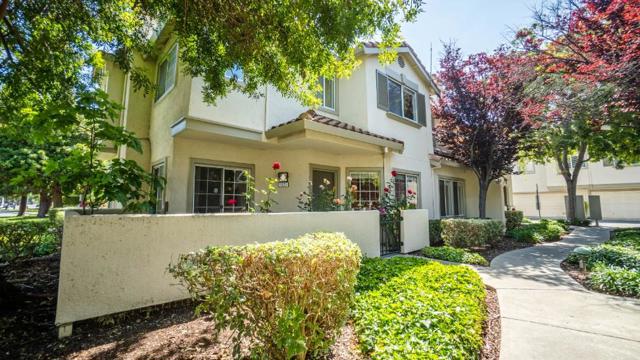 1171 Tea Rose Circle, San Jose CA: https://media.crmls.org/mediaz/3d1e05f7-92d2-473b-b813-ef3077cbe4e2.jpg