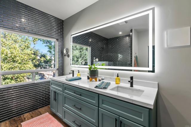 Detail Gallery Image 24 of 67 For 296 East Ln, El Cajon,  CA 92021 - 3 Beds | 2 Baths