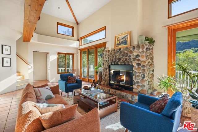 774 Old Topanga Canyon Road photo 10