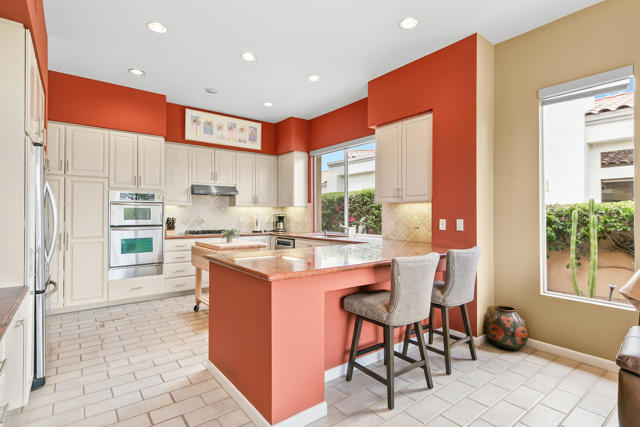 266 Eagle Dance Circle, Palm Desert, CA 92211