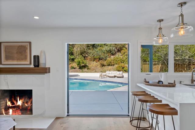 1556 Cherrywood Drive, San Mateo CA: https://media.crmls.org/mediaz/3d2567bd-a21a-4092-80ae-70c88e75cfaf.jpg