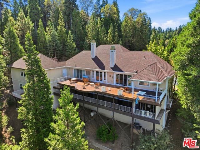 361 Redtail Hawk Lane, Lake Arrowhead, CA 92352