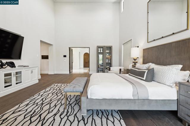 1021 Via Del Gato, Alamo CA: https://media.crmls.org/mediaz/3d280e8e-f0d9-4fd2-a7fc-cbb794e0344a.jpg