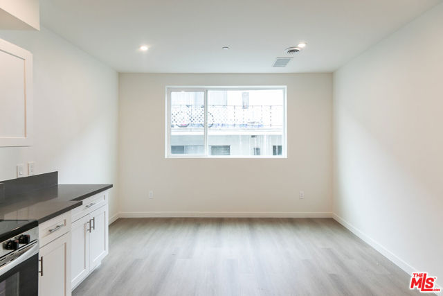 1227 N Berendo Street, Los Angeles CA: https://media.crmls.org/mediaz/3d291404-1399-4b3f-8831-db9510125345.jpg
