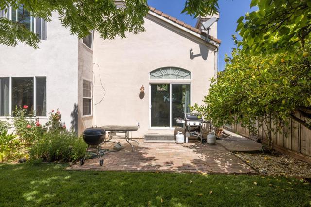 542 Via Sorrento, Morgan Hill CA: https://media.crmls.org/mediaz/3d2921cf-3648-4b0b-860c-a6a57c81ac81.jpg