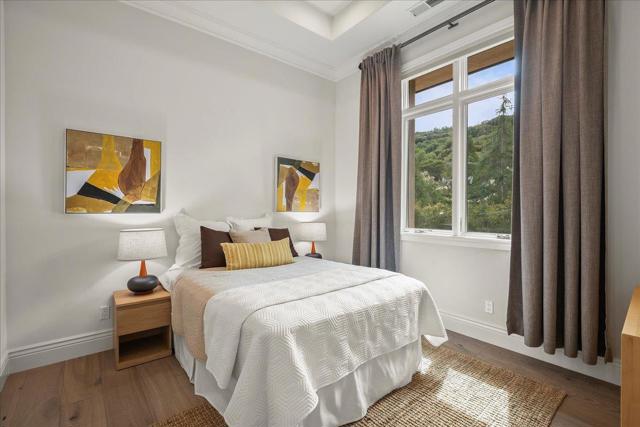 17435 Phillips Avenue, Los Gatos CA: https://media.crmls.org/mediaz/3d2a04f7-9d6b-46a5-b3ce-2274d517344d.jpg