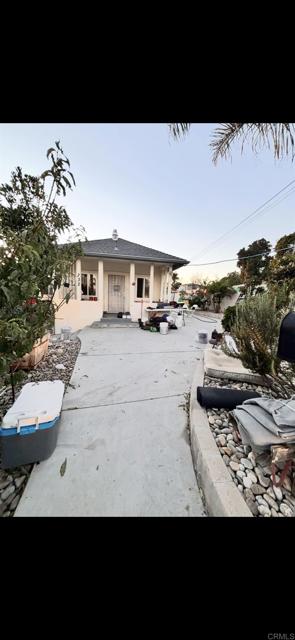 Detail Gallery Image 3 of 7 For 732 Stork St, San Diego,  CA 92114 - 3 Beds | 2 Baths