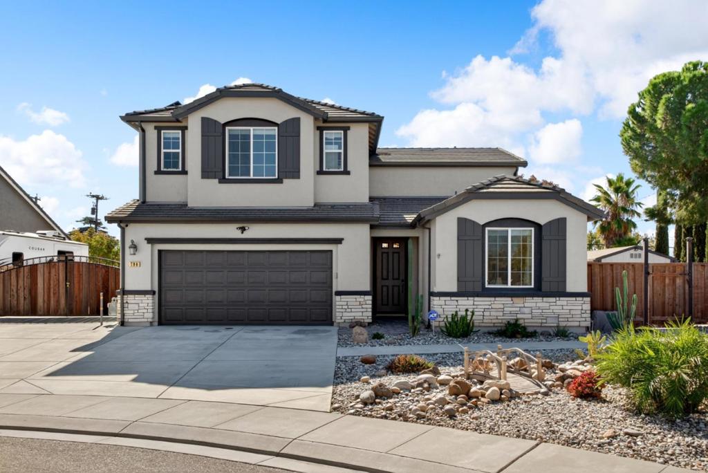 790 Monte Oro Court