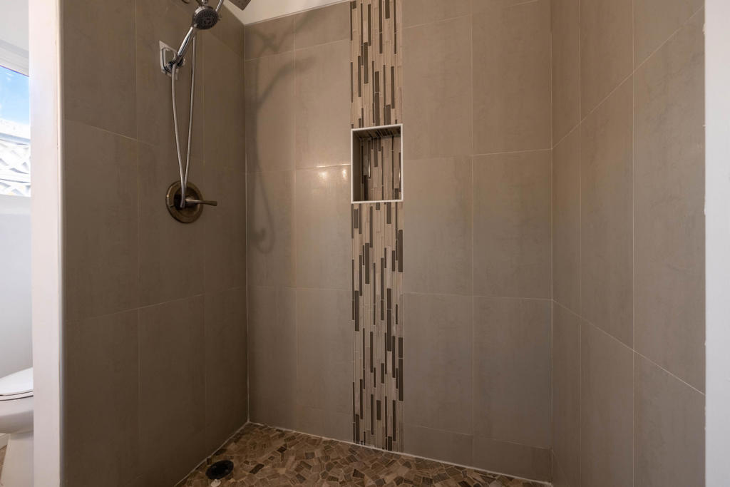 MLS #219138252DA image #17