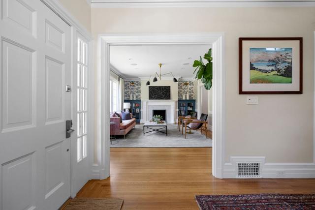 827 Walnut Avenue, Burlingame CA: https://media.crmls.org/mediaz/3d2b3a5b-dc76-4379-bd76-b6f8507d5d6a.jpg