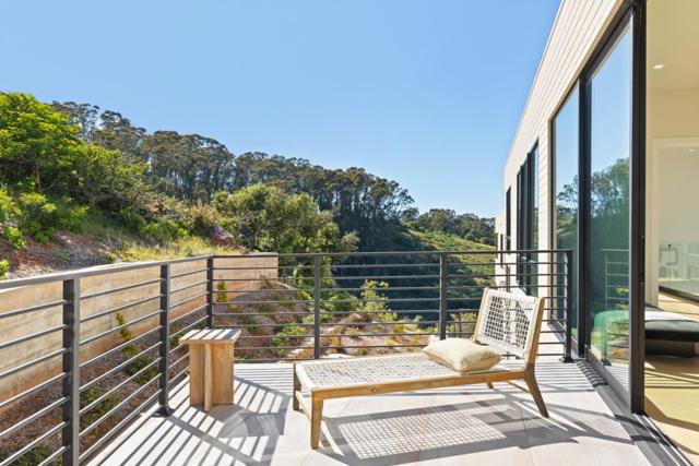 3 Wolfback Ridge Road, Sausalito CA: https://media.crmls.org/mediaz/3d2b9cbc-733e-46d4-af08-0345cd12a80c.jpg