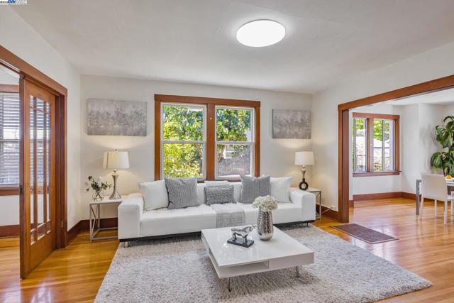 6831 Dairy Ave, Newark CA: https://media.crmls.org/mediaz/3d2c2e98-72a3-4fdb-bb89-6bf6d7ed7a10.jpg