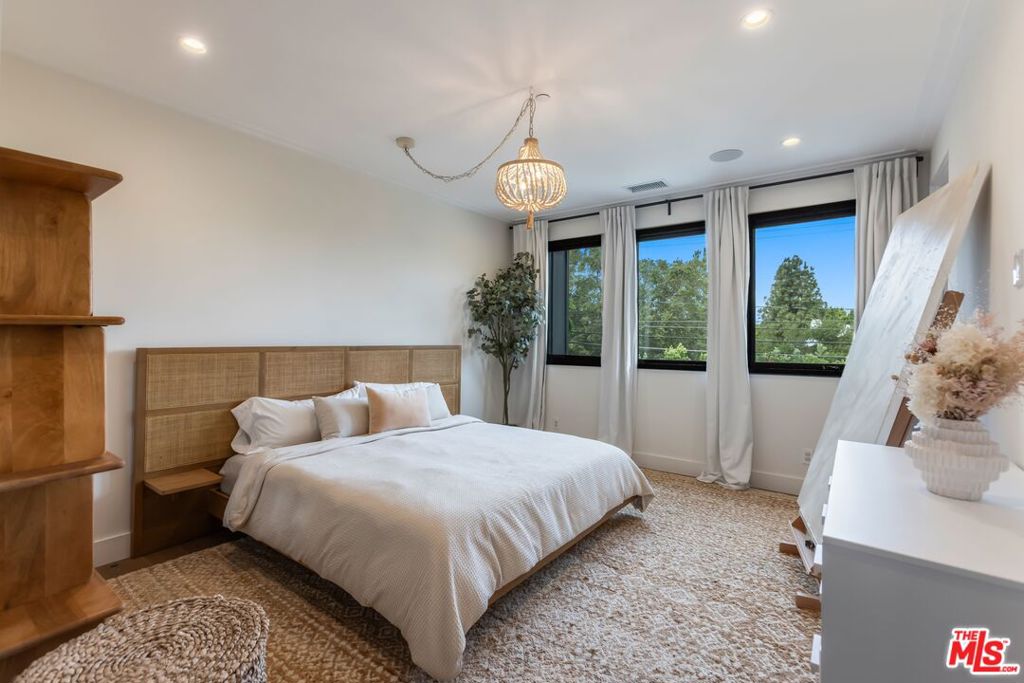 MLS #26883983 image #42