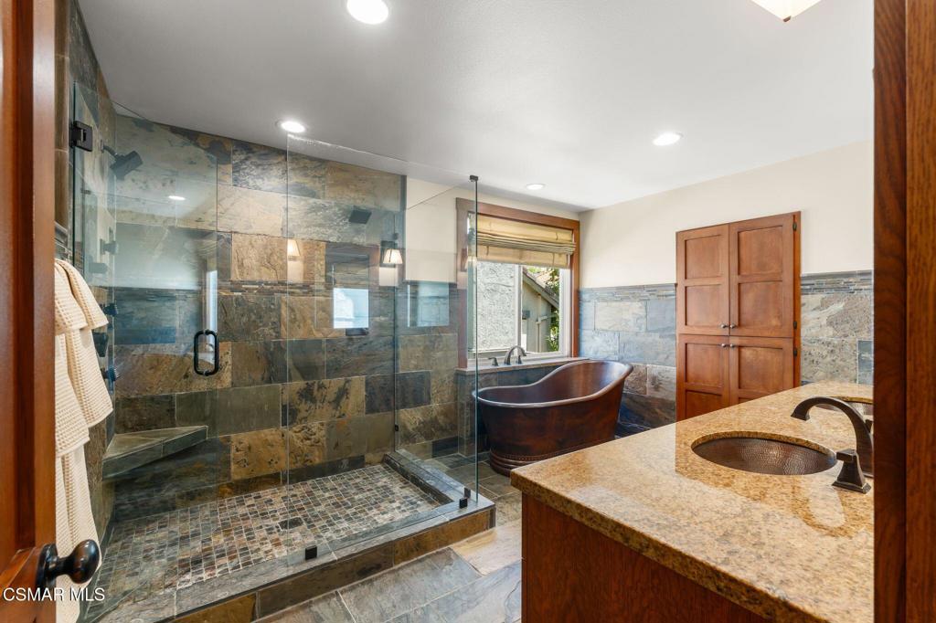 MLS #226003570 image #27