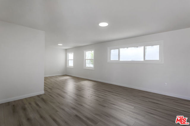 11119 S Denker Avenue, Los Angeles CA: https://media.crmls.org/mediaz/3d2e9be5-63b4-499b-b50e-fa271db77695.jpg