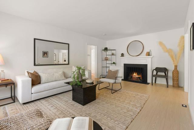 Detail Gallery Image 7 of 36 For 2376 Monte Vista St, Pasadena,  CA 91107 - 3 Beds | 1/1 Baths