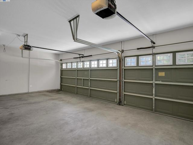 1413 Angus St, Patterson CA: https://media.crmls.org/mediaz/3d2febbf-aa16-4af8-a30f-aef99c648467.jpg