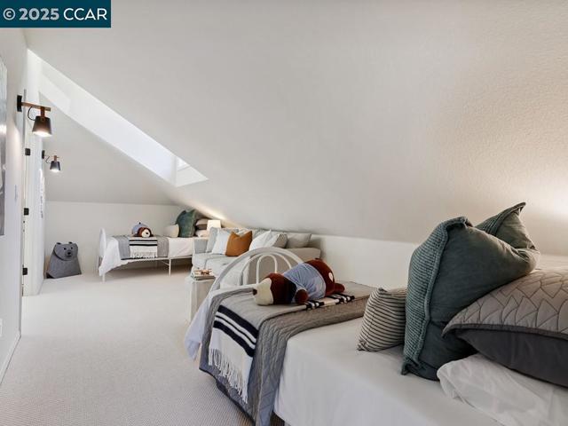 27 Toledo Dr, Lafayette CA: https://media.crmls.org/mediaz/3d308add-5259-4656-8095-35e19041c647.jpg