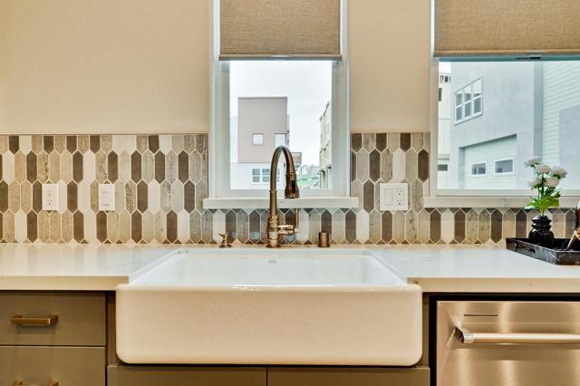 536 SoMi Court, Hayward CA: https://media.crmls.org/mediaz/3d3155f2-cd4e-40d9-837a-78f42b5f500c.jpg