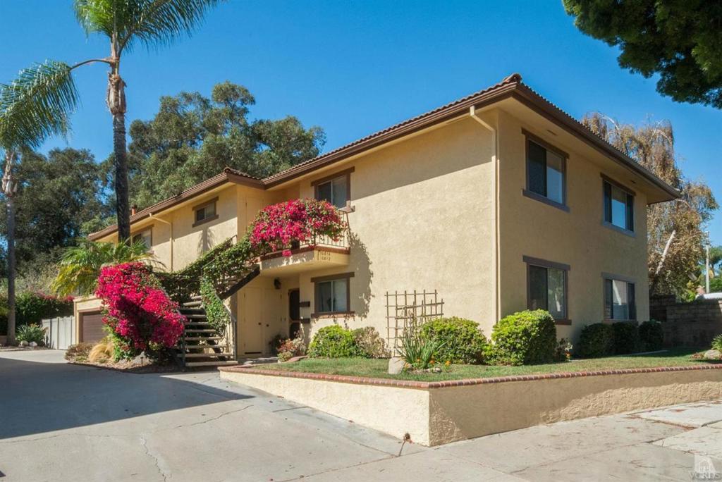 10812 Kings Road, Ventura, CA 93004